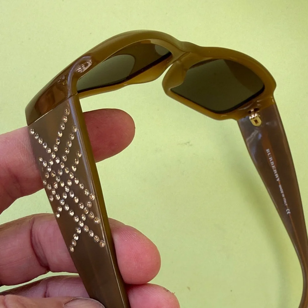 Vintage Burberry Tan/Brown Sunglasses with Rhinestone Detail